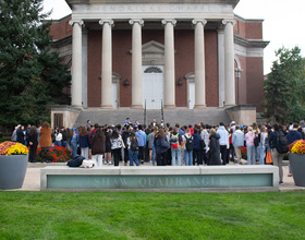 SU community members hold vigil on 1-year anniversary of Oct. 7