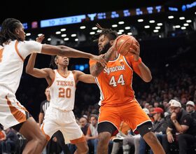 Syracuse falls short of comeback in 70-66 loss to Texas