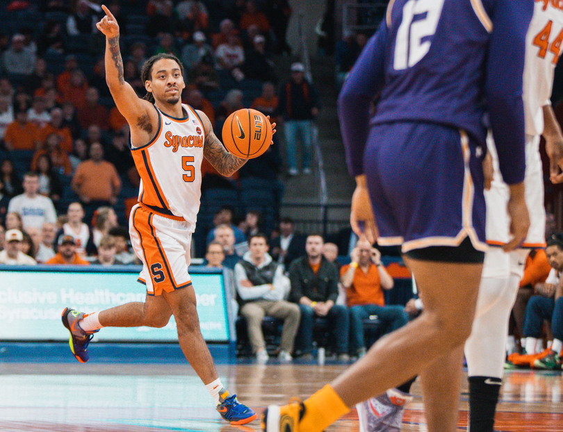 Jaquan Carlos’ season-high 12 assists propel Syracuse to win over UAlbany