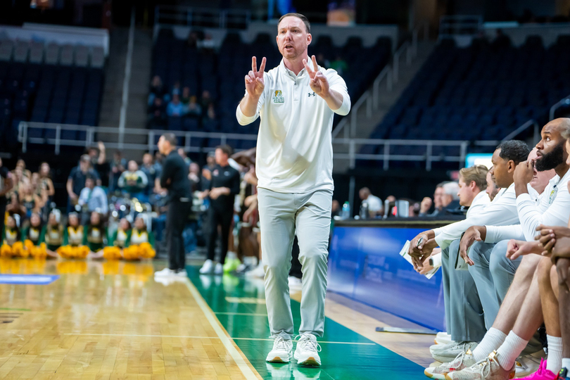 Gerry McNamara forges new path at Siena after 19 seasons with SU